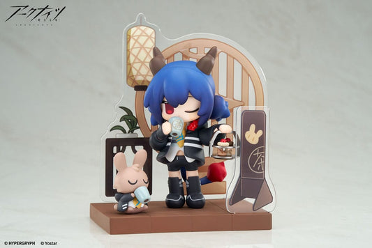 Arknights Would You Like A Dessert? Mini Series PVC Statue Ch'en 11 cm   6971995422594