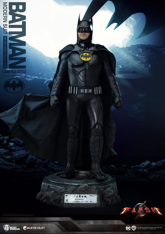 Batman Master Craft Statue Batman Modern Suit 42 cm 4711385243499