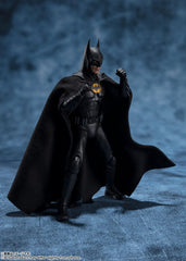 The Flash S.H. Figuarts Action Figure Batman  4573102655134