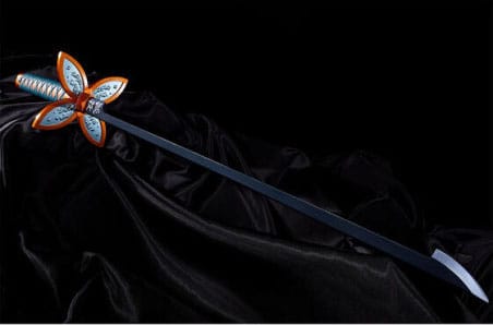 Demon Slayer: Kimetsu no Yaiba Proplica Replica 1/1 Nichirin Sword (Shinobo Kocho) 88 cm 4573102675811