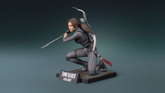 Tomb Raider PVC Statue The Legend of Lara Croft 19 cm    0761568014167