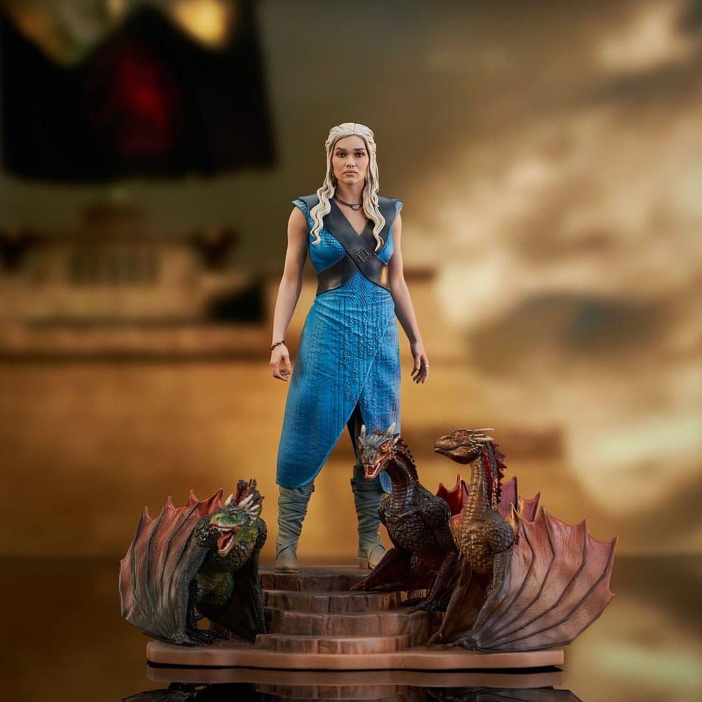 Game of Thrones Deluxe Gallery PVC Statue Daenerys Targaryen 24 cm 0699788849477