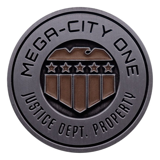 2000 AD Collectable Coin Judge Dredd Mega-City One Limited Edition  5060948297066