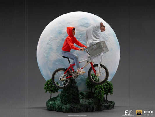 E.T. the Extra-Terrestrial Deluxe Art Scale Statue 1/10 E.T. & Elliot 27 cm 0609963128273