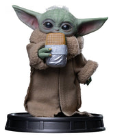 The Mandalorian & Grogu Grogu Collection Statue Grogu Food Cart Snack 042882336730