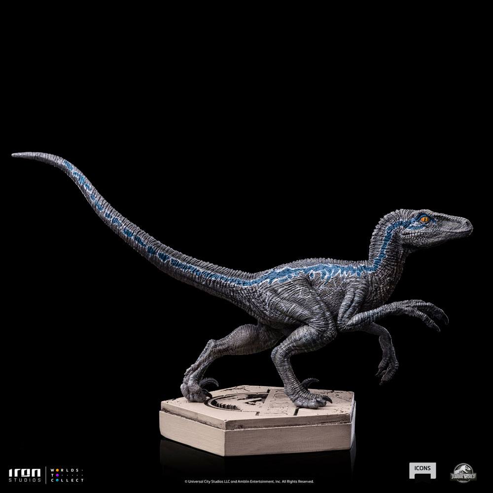 Jurassic World Icons Statue Velociraptor Blue 0618231952045