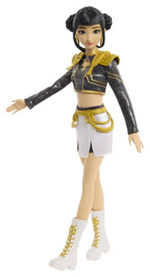 KPop Demon Hunters Singing Doll Huntrix Zoey (Golden) 194735424832