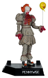 It Welcome to Derry Movie Maniacs Figure Pennywise (Bloody) 16 cm 0787926141429