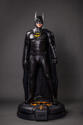 The Flash Life-Size Statue Batman Keaton 2 211 cm 47659868