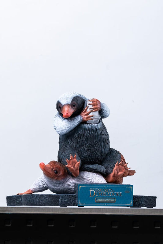 Fantastic Beasts Life-Size Statue Niffler 2 22 cm 0096224882966