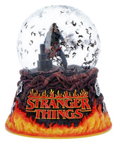 Stranger Things Schneekugel Eddie's Sacrifice 14 cmStranger Things Snow Globe Eddie's Sacrifice 14 cmStranger Things boule à neige Eddie's Sacrifice 14 cmStranger Things Globo de nieve Eddie's Sacrifice 14 cm 0801269163280
