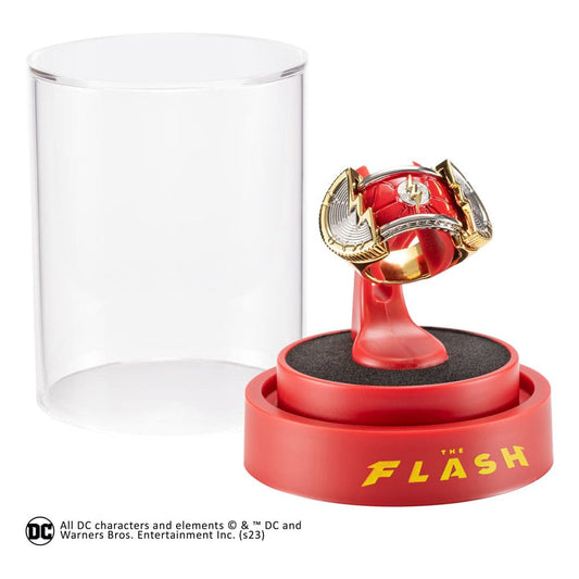 DC Comics Flash Prop Replica Ring with Display 0849421009694