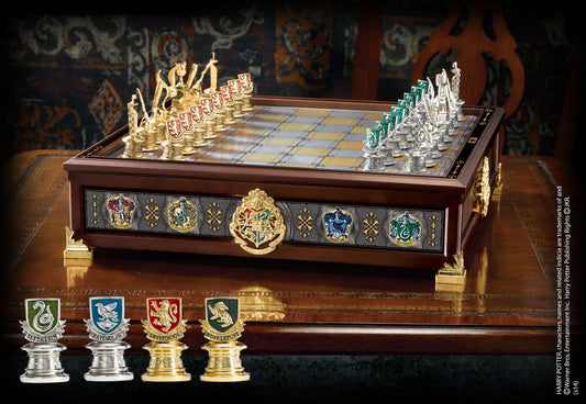 Harry Potter - Hogwarts Houses Quidditch Chess 0812370011391