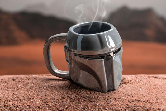 Star Wars: The Mandalorian Shaped Mug The Man - Amuzzi