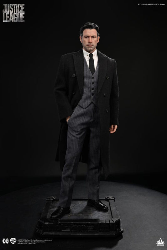 Justice League Statue 1/4 Bruce Wayne (Ben Affleck) 51 cm 6972662531588