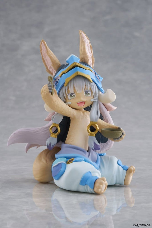 Made in Abyss Desktop Cute PVC Figure Nanachi (Mealtime ver.) 13 cm 0840342403462