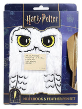 Harry Potter Plush Notebook Set with Pen Hedwig Magical Locations 5056563706557