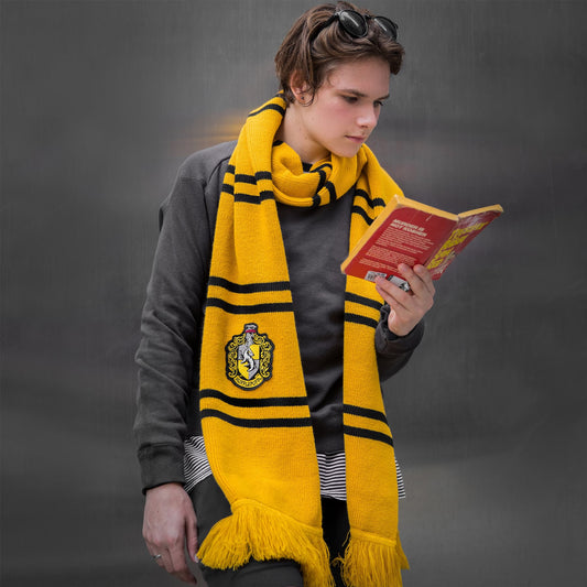  Harry Potter: Deluxe Hufflepuff Scarf  4895205601468