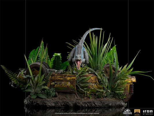  Jurassic World: Fallen Kingdom - Blue Deluxe Version 1:10 Scale Statue  0618231950355