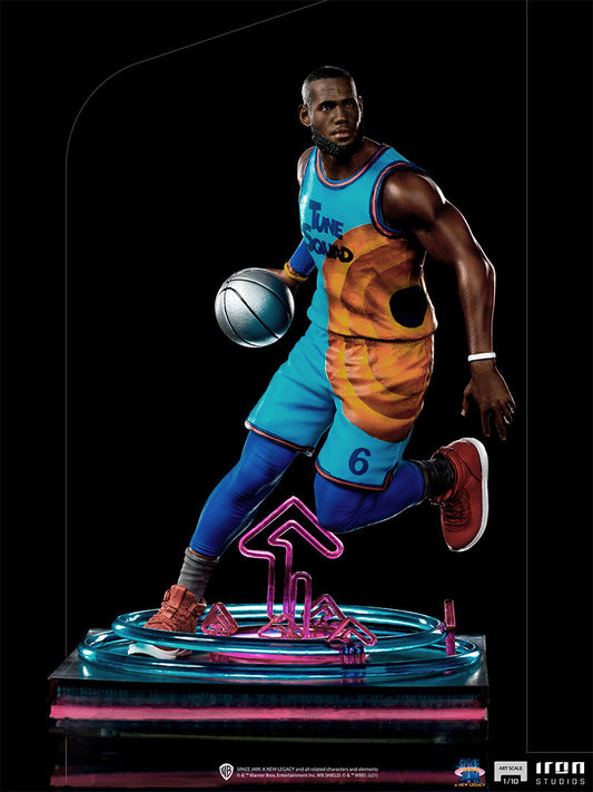  Space Jam: A New Legacy - LeBron James 1:10 Scale Statue  0609963128488