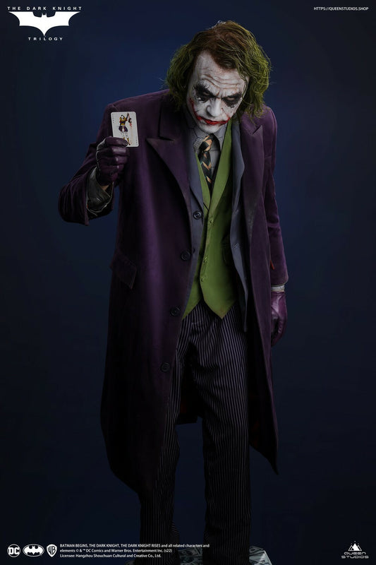  DC Comics: The Dark Knight - The Joker 1:1 Scale Statue  6972662530765