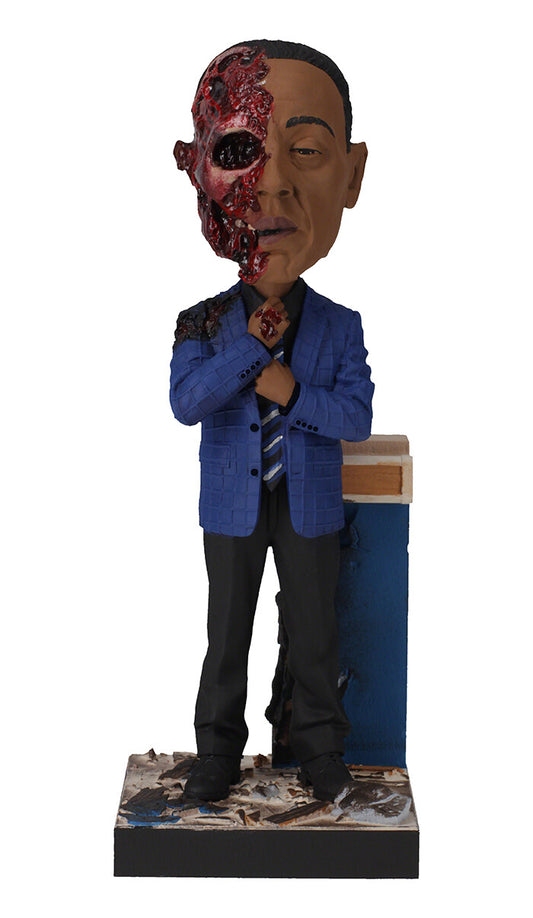  Breaking Bad: Gus Fring Face Off Bobblehead  0814089013260