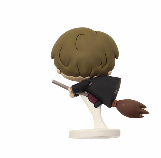  Harry Potter: Rubber Mini Figure - Harry with Black Cape on Nimbus  8435450223099