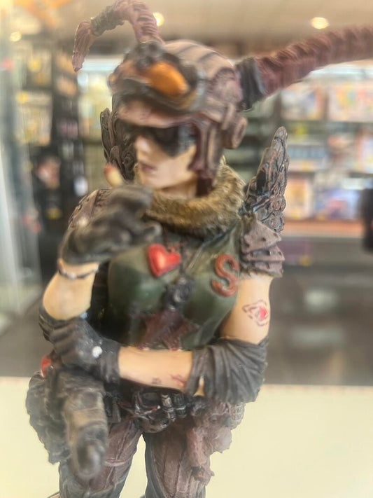 statue chloe aviator for hire by the shiflett brothers