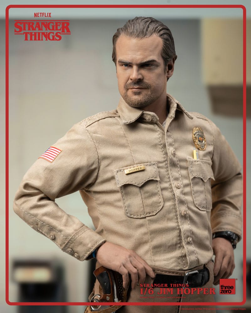 Stranger Things Action Figure 1/6 Jim Hopper (Season 1) 32 cm 4895250811430