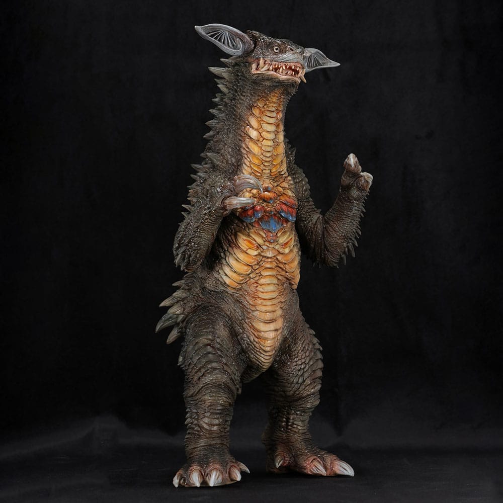 Ultraman Kaiju Remix Series Vinyl Figure Gyango 30 cm 4573153791904
