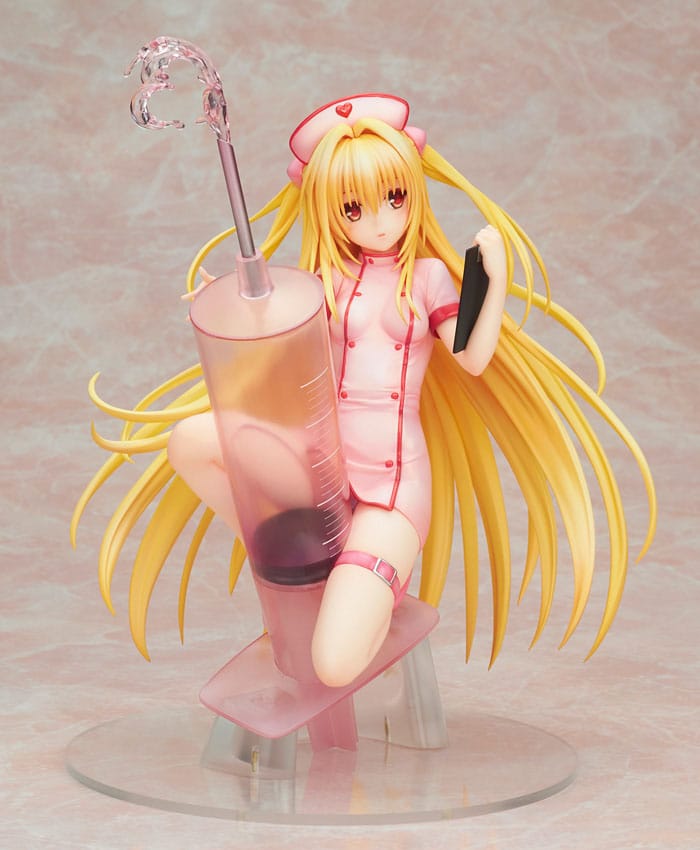 To Love-Ru Darkness Statue PVC 1/7 Golden Dar 4560228207422