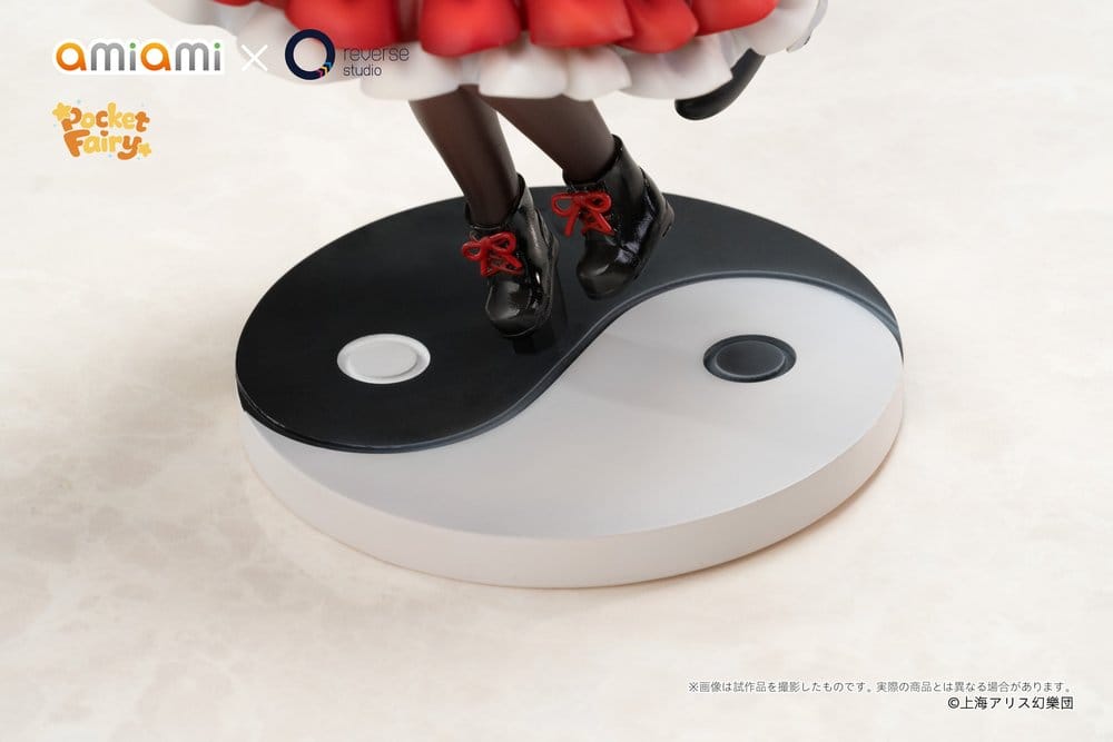 Touhou Project Reverse Palm Spirit PVC Figure Reimu Hakurei 15 cm 4902273530399