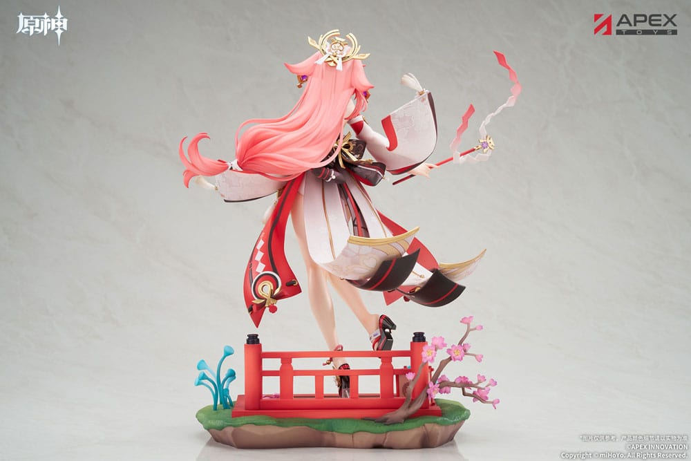 Genshin Impact PVC Statue 1/7 Yae Miko Astute Amusement Ver. 28 cm  6971995422266