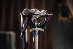Reverse: 1999 Limepie Series PVC Statue Knight 17 cm 6971995422464