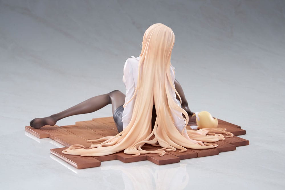Azur Lane PVC Statue 1/7 Implacable Shepherd of the "Lost" Ver. 25 cm               6971995422549