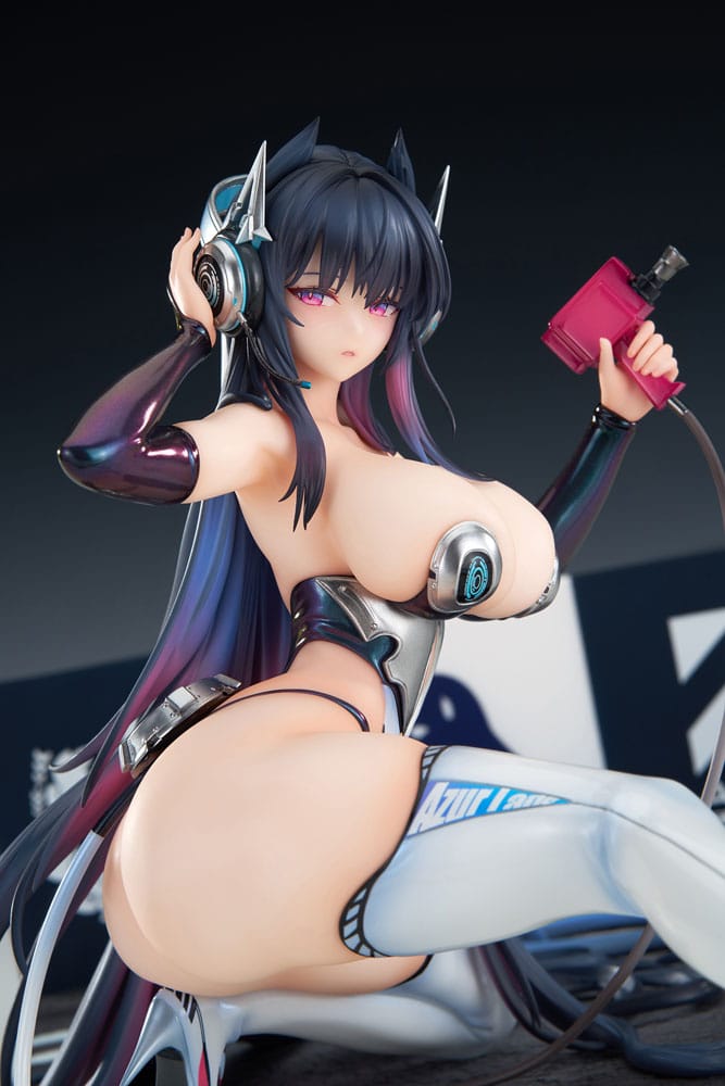 Azur Lane PVC Statue 1/7 Strasbourg Faerie of the Race Circuit Ver. 16 cm                  6971995422587