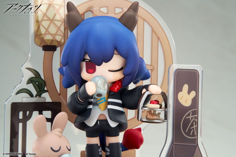 Arknights Would You Like A Dessert? Mini Series PVC Statue Ch'en 11 cm   6971995422594