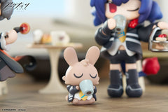 Arknights Would You Like A Dessert? Mini Series PVC Statue Ch'en 11 cm   6971995422594