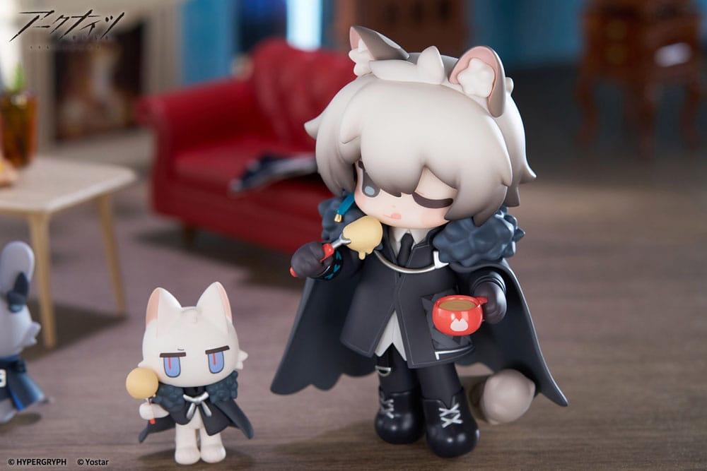Arknights Would You Like A Dessert? Mini Series PVC Statue SilverAsh 10 cm     6971995422662