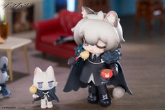 Arknights Would You Like A Dessert? Mini Series PVC Statue SilverAsh 10 cm     6971995422662