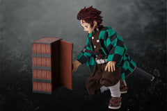 Demon Slayer: Kimetsu no Yaiba Statue 1/6 Tanjiro Kamado 20 cm 4534530711366