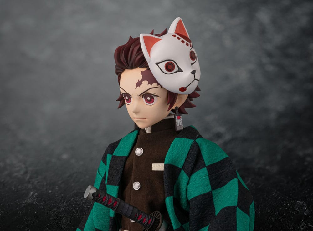 Demon Slayer: Kimetsu no Yaiba Statue 1/6 Tanjiro Kamado 20 cm 4534530711366