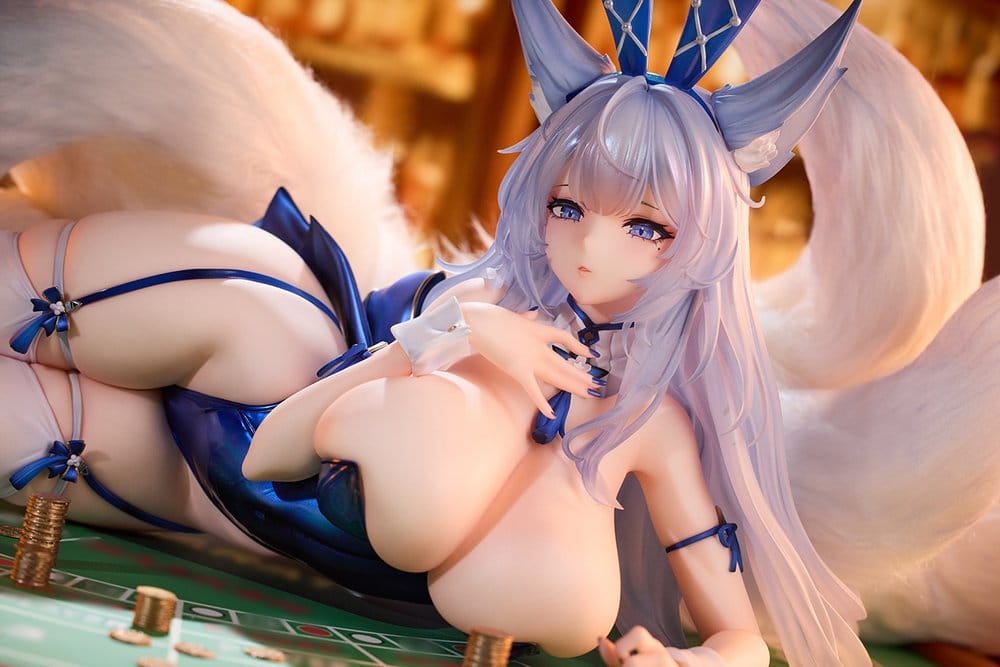 Azur Lane PVC Statue 1/4 Shinano 40 cm    4562283273244