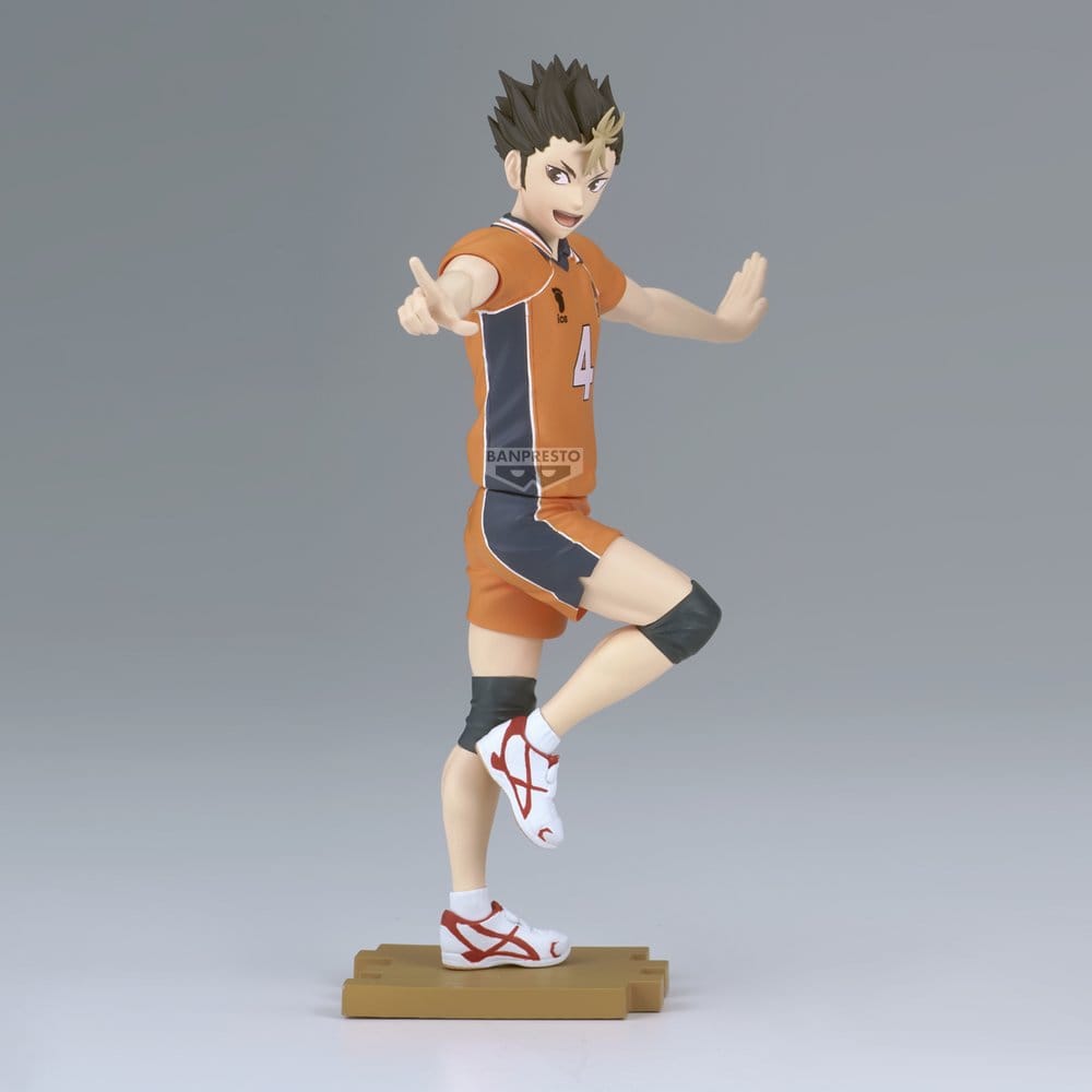 Haikyu!! PVC Figure Yu Nishinoya 14 cm 4573102718662