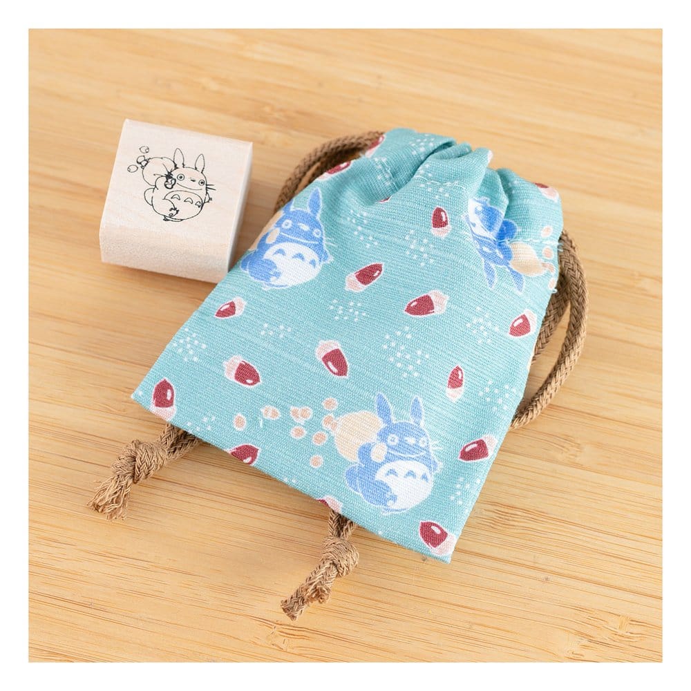 My Neighbor Totoro Stamp with Pouch Middle Totoro & Acorns 4977524129806