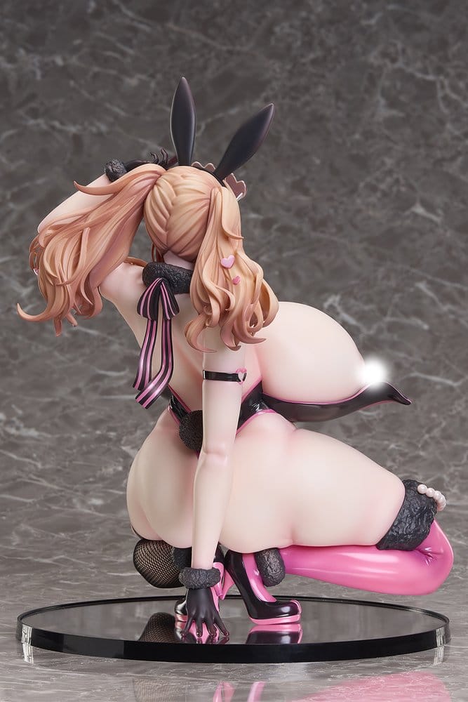 Creators Opinion PVC Figure 1/4 Miya-chan Bunny Ver. 32 cm  4589890603011