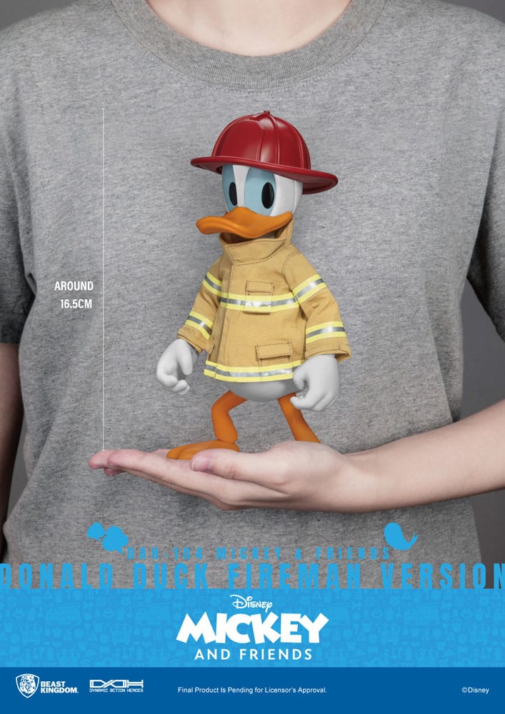 Mickey & Friends Dynamic 8ction Heroes Action Figure 1/9 Donald Duck Fireman Ver. 24 cm 4711385241174