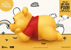 Winnie The Pooh Small Vinyl Bank laid-back Winnie 17 cm 4711385253573