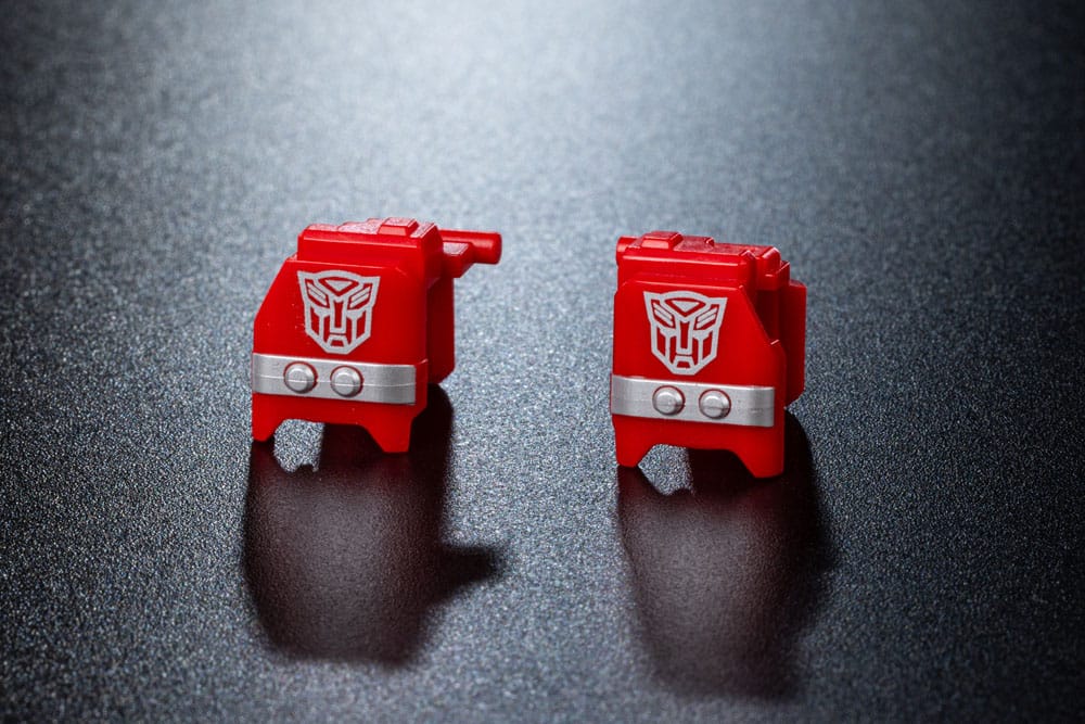 Transformers Blokees Plastic Model Kit Classic Class 01 Optimus Prime 6972984885772