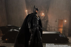 The Flash S.H. Figuarts Action Figure Batman 15 cm 4573102655134